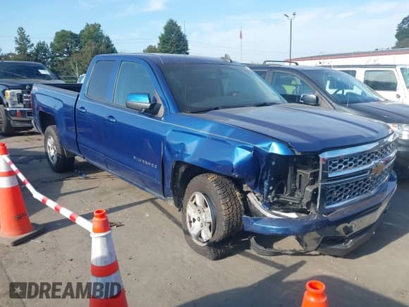 2015 Chevrolet Silverado 1500 LT z VIN 1GCVKREH4FZ378474, wystawiony jako IAAI lot #43117918 z przebiegiem 89 593 mil mil oraz . Historia ofert i sprzedaży dostępna na DreamBid. Obrazek 1.