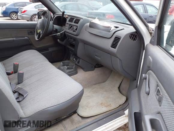 1998 Nissan Frontier XE with VIN 1N6DD21SXWC334865, listed as a IAAI auction lot 42060479 with Not provided miles and . Bid and sale history available at DreamBid. Image 5.