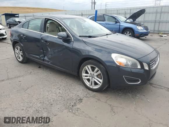 2012 Volvo S60 T6 with VIN YV1902FH8C2037106, listed as a Copart auction lot 66068305 with 148,216 mi miles and Salvage title. Bid and sale history available at DreamBid. Image 4.