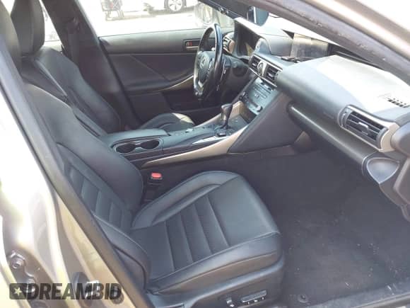 2017 Lexus IS 300 с VIN JTHCM1D24H5022065, выставлен на аукционе IAAI как лот 42376182 с пробегом 126 840 миль миль и . История ставок и продаж доступна на DreamBid. Изображение 5.