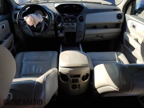 2015 Honda Pilot EX-L с VIN 5FNYF4H50FB047726, выставлен на аукционе Copart как лот 81136375 с пробегом 216 830 миль миль и Списание • Salvage title. История ставок и продаж доступна на DreamBid. Изображение 8.