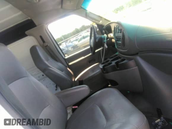 2008 Ford Econoline Cargo Commercial with VIN 1FTNE14W58DA34080, listed as a IAAI auction lot 42548413 with 115,139 mi miles and . Bid and sale history available at DreamBid. Image 5.