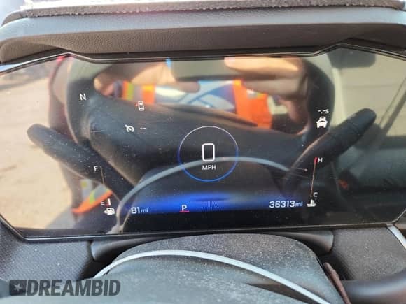 2024 Chevrolet TrailBlazer LS with VIN KL79MMSL9RB102924, listed as a Copart auction lot 64058835 with 36,313 mi miles and Salvage title. Bid and sale history available at DreamBid. Image 9.