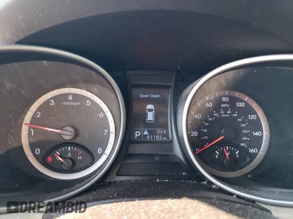 2015 Hyundai Santa Fe GLS z VIN KM8SMDHF9FU114671, wystawiony jako Copart lot #70532455 z przebiegiem 91 182 mil mil oraz Szkoda całkowita • Salvage title. Historia ofert i sprzedaży dostępna na DreamBid. Obrazek 9.