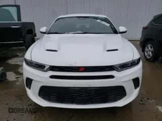 2024 Dodge Hornet R/T z VIN ZACPDFCW8R3A28813, wystawiony jako Copart lot #47790805 z przebiegiem 24 034 mil mil oraz Szkoda całkowita • Salvage title. Historia ofert i sprzedaży dostępna na DreamBid. Obrazek 5.