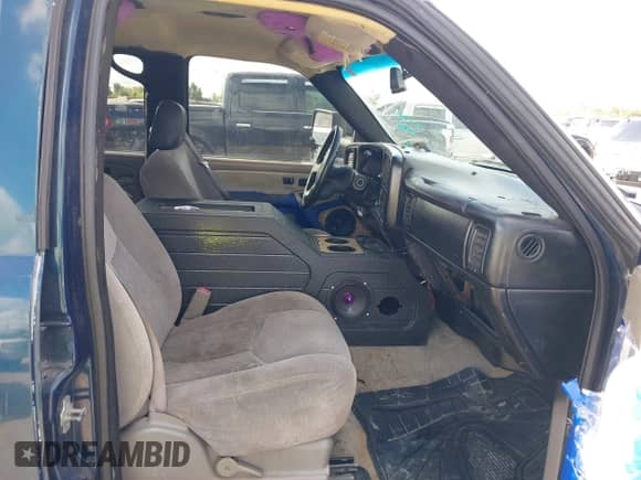 2005 Chevrolet Tahoe LS с VIN 1GNEC13V05R156852, выставлен на аукционе IAAI как лот 43274393 с пробегом 163 042 миль миль и . История ставок и продаж доступна на DreamBid. Изображение 5.