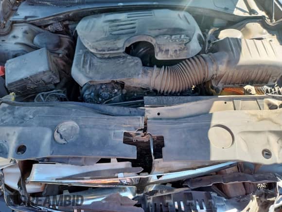 2013 Dodge Charger SE with VIN 2C3CDXBG6DH696566, listed as a Copart auction lot 71418445 with 200,297 mi miles and Salvage title. Bid and sale history available at DreamBid. Image 11.