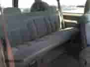 1999 Chevrolet Tahoe с VIN 3GNEK18RXXG190783, выставлен на аукционе Copart как лот 52666545 с пробегом 240 094 миль миль и Списание • Salvage title. История ставок и продаж доступна на DreamBid. Изображение 11.