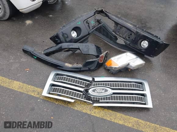 2011 Ford F-150 XLT z VIN 1FTFW1ET8BFD26923, wystawiony jako IAAI lot #41406823 z przebiegiem 94 584 mil mil oraz . Historia ofert i sprzedaży dostępna na DreamBid. Obrazek 12.