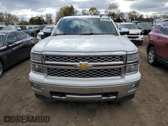 2015 Chevrolet Silverado 1500 LTZ z VIN 1GCVKSEC2FZ428428, wystawiony jako Copart lot #82779245 z przebiegiem 150 473 mil mil oraz Czysty tytuł • Clean title. Historia ofert i sprzedaży dostępna na DreamBid. Obrazek 5.