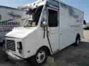 1988 Chevrolet P Series Cargo с VIN 1GBHP32K8J3310626, выставлен на аукционе Copart как лот 66561604 с пробегом Не указан миль и Списание • Salvage title. История ставок и продаж доступна на DreamBid. Изображение 1.