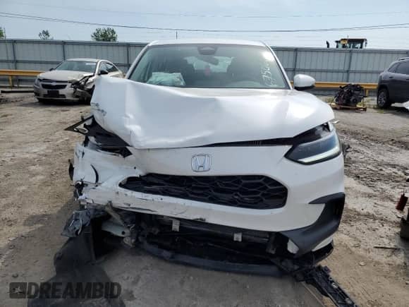 2023 Honda HR-V LX z VIN 3CZRZ2H33PM723690, wystawiony jako Copart lot #67506185 z przebiegiem 47 151 mil mil oraz Szkoda całkowita • Salvage title. Historia ofert i sprzedaży dostępna na DreamBid. Obrazek 5.