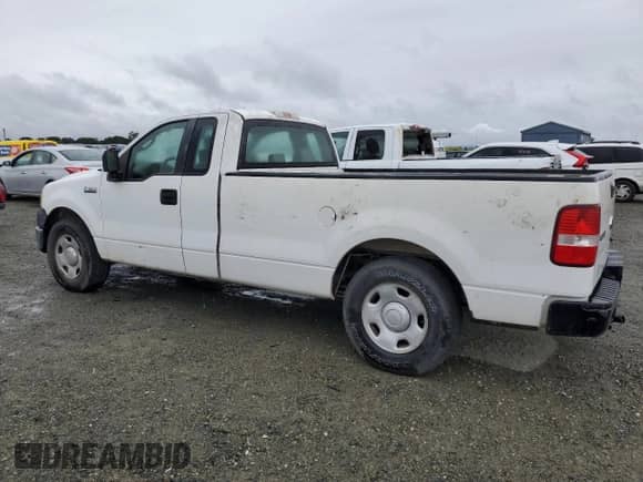 2008 Ford F-150 XL with VIN 1FTRF122X8KD35518, listed as a Copart auction lot 86678395 with 230,618 mi miles and Clean title. Bid and sale history available at DreamBid. Image 2.