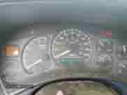 1999 Chevrolet Silverado 1500 z VIN 1GCEC14V3XE158578, wystawiony jako Copart lot #57830095 z przebiegiem 99 015 mil mil oraz Czysty tytuł • Clean title. Historia ofert i sprzedaży dostępna na DreamBid. Obrazek 9.