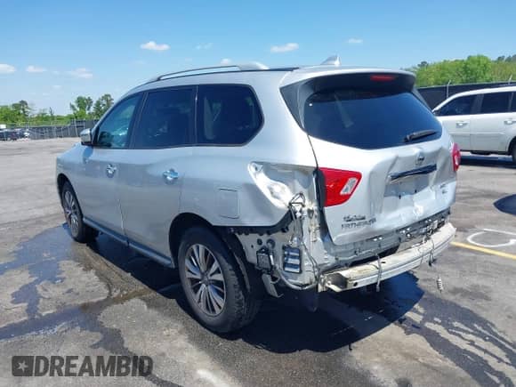 2019 Nissan Pathfinder Platinum with VIN 5N1DR2MM7KC612970, listed as a IAAI auction lot 41980950 with 101,377 mi miles and . Bid and sale history available at DreamBid. Image 3.
