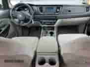 2020 Kia Sedona L with VIN KNDMA5C19L6595853, listed as a Copart auction lot 67837205 with 39,437 mi miles and Salvage title. Bid and sale history available at DreamBid. Image 8.