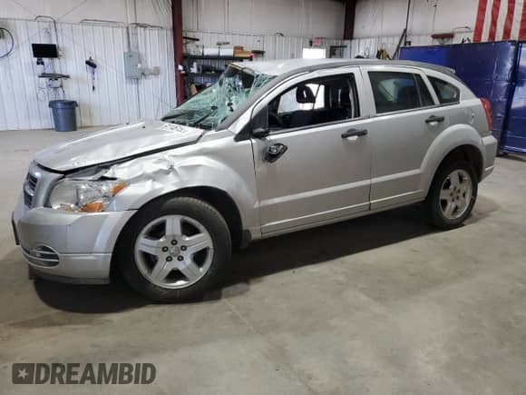 2008 Dodge Caliber SXT z VIN 1B3HB48B28D747485, wystawiony jako Copart lot #61146155 z przebiegiem 114 408 mil mil oraz Czysty tytuł • Clean title. Historia ofert i sprzedaży dostępna na DreamBid. Obrazek 1.