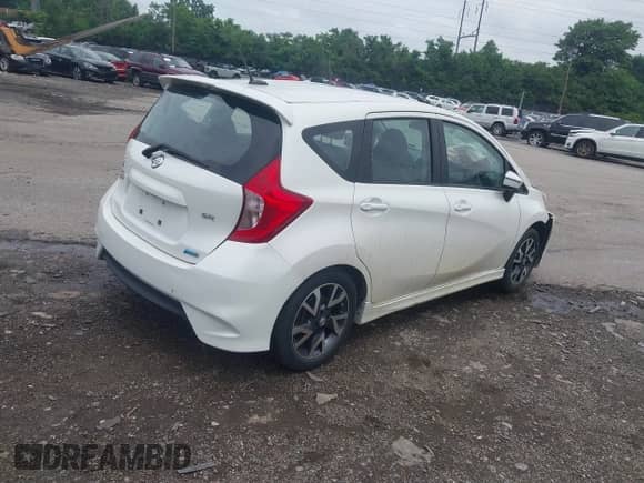 2015 Nissan Note S Plus с VIN 3N1CE2CP5FL436554, выставлен на аукционе IAAI как лот 42644846 с пробегом 108 427 миль миль и . История ставок и продаж доступна на DreamBid. Изображение 4.