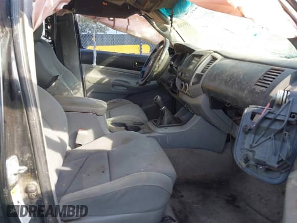 2009 Toyota Tacoma with VIN 5TELU42NX9Z655359, listed as a IAAI auction lot 43443670 with 198,250 mi miles and . Bid and sale history available at DreamBid. Image 5.