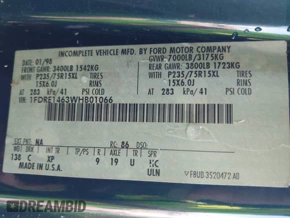 1998 Ford Econoline Cargo Recreational z VIN 1FDRE1463WHB01066, wystawiony jako IAAI lot #41482396 z przebiegiem 269 648 mil mil oraz . Historia ofert i sprzedaży dostępna na DreamBid. Obrazek 9.