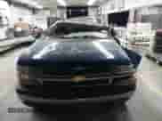 2002 Chevrolet Suburban LT с VIN 3GNEC16Z72G330118, выставлен на аукционе IAAI как лот 42653212 с пробегом 121 130 миль миль и . История ставок и продаж доступна на DreamBid. Изображение 12.