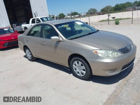 2006 Toyota Camry STD с VIN 4T1BE32K96U649366, выставлен на аукционе IAAI как лот 42865547 с пробегом 153 945 миль миль и . История ставок и продаж доступна на DreamBid. Изображение 1.
