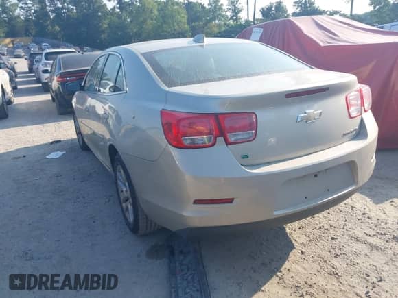 2015 Chevrolet Malibu LT с VIN 1G11C5SL4FF345207, выставлен на аукционе IAAI как лот 42964342 с пробегом 105 917 миль миль и . История ставок и продаж доступна на DreamBid. Изображение 3.