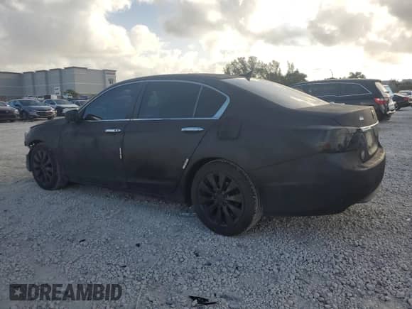 2013 Honda Accord с VIN JHMCR2F73DC000533, выставлен на аукционе Copart как лот 51702945 с пробегом 127 916 миль миль и Списание • Salvage title. История ставок и продаж доступна на DreamBid. Изображение 2.