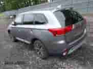 2020 Mitsubishi Outlander SE z VIN JA4AD3A37LZ022025, wystawiony jako IAAI lot #42886692 z przebiegiem 102 017 mil mil oraz . Historia ofert i sprzedaży dostępna na DreamBid. Obrazek 3.