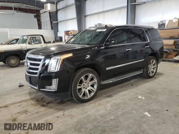 2015 Cadillac Escalade Premium z VIN 1GYS4CKJ8FR206959, wystawiony jako Copart lot #81190045 z przebiegiem 197 135 mil mil oraz Szkoda całkowita • Salvage title. Historia ofert i sprzedaży dostępna na DreamBid. Obrazek 1.