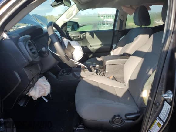 2023 Toyota Tacoma SR z VIN 3TMCZ5AN1PM627601, wystawiony jako Copart lot #71182575 z przebiegiem 55 271 mil mil oraz Szkoda całkowita • Salvage title. Historia ofert i sprzedaży dostępna na DreamBid. Obrazek 7.
