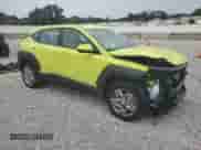 2025 Hyundai Kona SE с VIN KM8HACAB0SU299434, выставлен на аукционе Copart как лот 62420975 с пробегом 1 247 миль миль и Списание • Salvage title. История ставок и продаж доступна на DreamBid. Изображение 4.