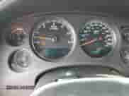 2010 Chevrolet Suburban LT z VIN 1GNUCJE04AR216753, wystawiony jako Copart lot #72060635 z przebiegiem 154 206 mil mil oraz Czysty tytuł • Clean title. Historia ofert i sprzedaży dostępna na DreamBid. Obrazek 9.