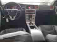2017 Volvo S60 Inscription Platinum с VIN LYV402TM5HB151488, выставлен на аукционе Copart как лот 45428975 с пробегом 92 162 миль миль и Списание • Salvage title. История ставок и продаж доступна на DreamBid. Изображение 8.