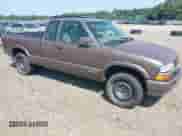 2001 Chevrolet S-10 LS с VIN 1GCDT19W518111281, выставлен на аукционе IAAI как лот 42866626 с пробегом Не указан миль и . История ставок и продаж доступна на DreamBid. Изображение 1.