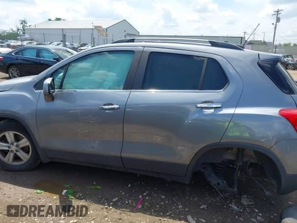 2020 Chevrolet Trax LT с VIN 3GNCJLSB8LL157736, выставлен на аукционе IAAI как лот 42653924 с пробегом 93 153 миль миль и . История ставок и продаж доступна на DreamBid. Изображение 15.