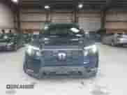 2022 Honda Passport EX-L z VIN 5FNYF8H51NB004387, wystawiony jako IAAI lot #42293741 z przebiegiem 41 689 mil mil oraz . Historia ofert i sprzedaży dostępna na DreamBid. Obrazek 13.
