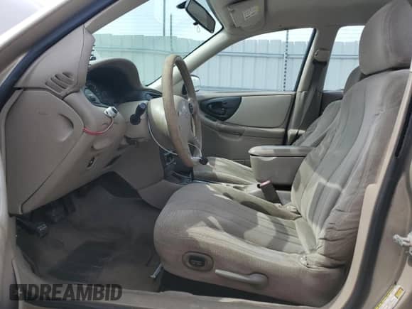 2005 Chevrolet Malibu Classic with VIN 1G1ND52F25M159099, listed as a Copart auction lot 71340344 with 301,390 mi miles and Salvage title. Bid and sale history available at DreamBid. Image 7.