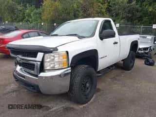 2008 Chevrolet Silverado 2500HD 1LT с VIN 1GCHK24KX8E137868, выставлен на аукционе IAAI как лот 43418663 с пробегом 173 253 миль миль и . История ставок и продаж доступна на DreamBid. Изображение 2.