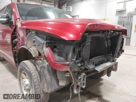 2010 Dodge 2500 ST with VIN 3D7TT2CT5AG148198, listed as a IAAI auction lot 42400809 with 196,031 mi miles and . Bid and sale history available at DreamBid. Image 6.