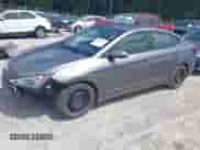 2019 Hyundai Elantra SE with VIN 5NPD74LFXKH450300, listed as a IAAI auction lot 42402724 with 135,536 mi miles and . Bid and sale history available at DreamBid. Image 2.