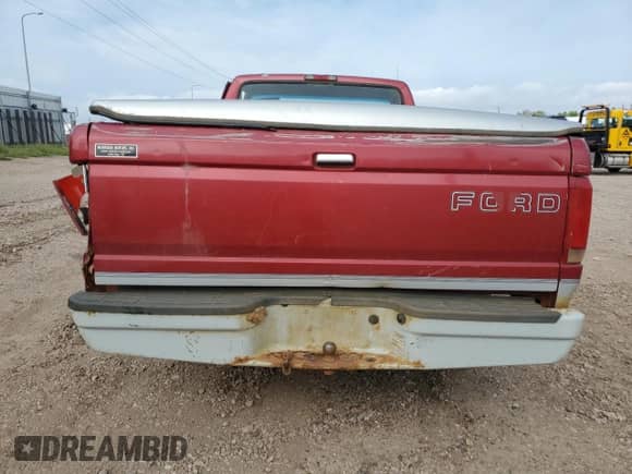 1996 Ford F-150 с VIN 1FTEF14Y3TLB69636, выставлен на аукционе Copart как лот 66605694 с пробегом Не указан миль и Чистый • Clean title. История ставок и продаж доступна на DreamBid. Изображение 6.