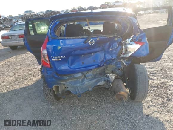 2015 Nissan Note SV z VIN 3N1CE2CP9FL363186, wystawiony jako IAAI lot #42866027 z przebiegiem 134 278 mil mil oraz . Historia ofert i sprzedaży dostępna na DreamBid. Obrazek 6.