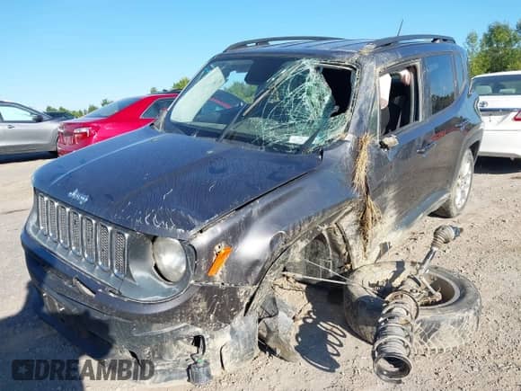 2017 Jeep Renegade Altitude with VIN ZACCJBBB8HPF06024, listed as a IAAI auction lot 43126200 with 72,525 mi miles and . Bid and sale history available at DreamBid. Image 6.