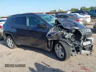 2022 Jeep Compass Altitude с VIN 3C4NJCBB8NT139533, выставлен на аукционе IAAI как лот 43095701 с пробегом 72 151 миль миль и . История ставок и продаж доступна на DreamBid. Изображение 1.