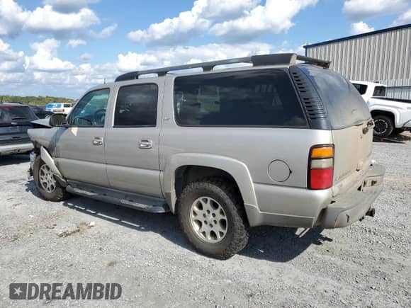 2005 Chevrolet Suburban LS z VIN 3GNFK16Z85G223199, wystawiony jako Copart lot #71655784 z przebiegiem Nie podano mil oraz Szkoda całkowita • Salvage title. Historia ofert i sprzedaży dostępna na DreamBid. Obrazek 2.