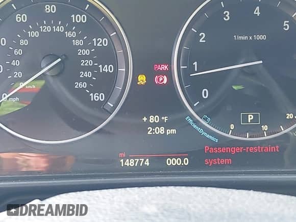 2014 BMW 5 Series 535i xDrive z VIN WBA5B3C5XED534628, wystawiony jako IAAI lot #43495134 z przebiegiem 148 774 mil mil oraz . Historia ofert i sprzedaży dostępna na DreamBid. Obrazek 15.