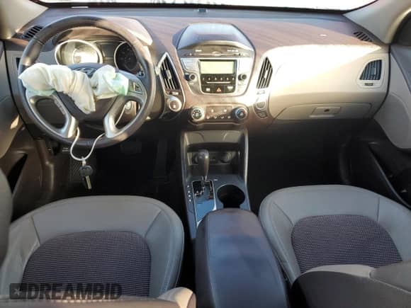 2012 Hyundai Tucson GLS with VIN KM8JU3AC6CU523387, listed as a Copart auction lot 87286655 with 79,564 mi miles and Clean title. Bid and sale history available at DreamBid. Image 8.