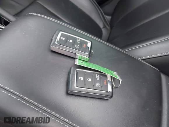 2023 Jeep Grand Cherokee Limited z VIN 1C4RJKBG0P8885547, wystawiony jako IAAI lot #42381814 z przebiegiem 43 983 mil mil oraz . Historia ofert i sprzedaży dostępna na DreamBid. Obrazek 11.