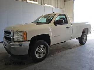 2013 Chevrolet Silverado 2500HD Work Truck с VIN 1GC0CVCG1DF210669, выставлен на аукционе Copart как лот 46369765 с пробегом 114 930 миль миль и Чистый • Clean title. История ставок и продаж доступна на DreamBid. Изображение 1.